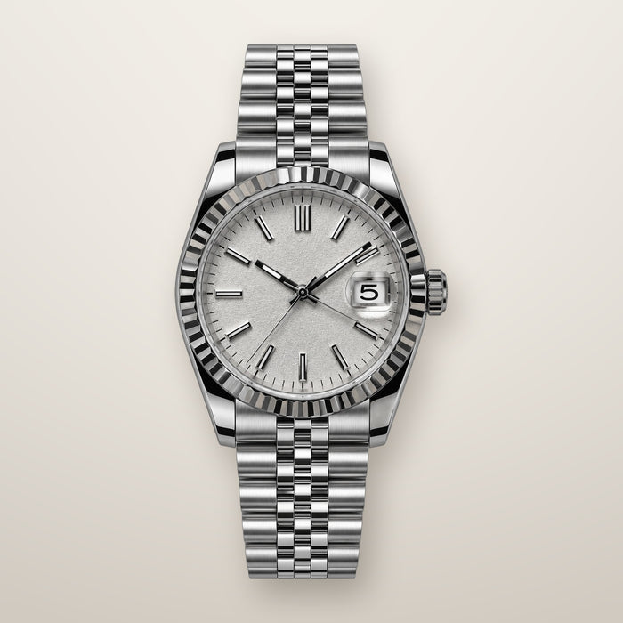 Fluted bezel date watch, 39mm, white textured dial